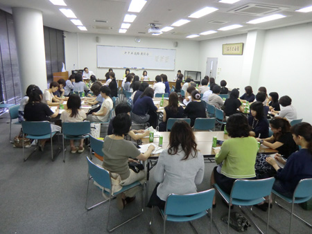 2015PTA進路座談会01